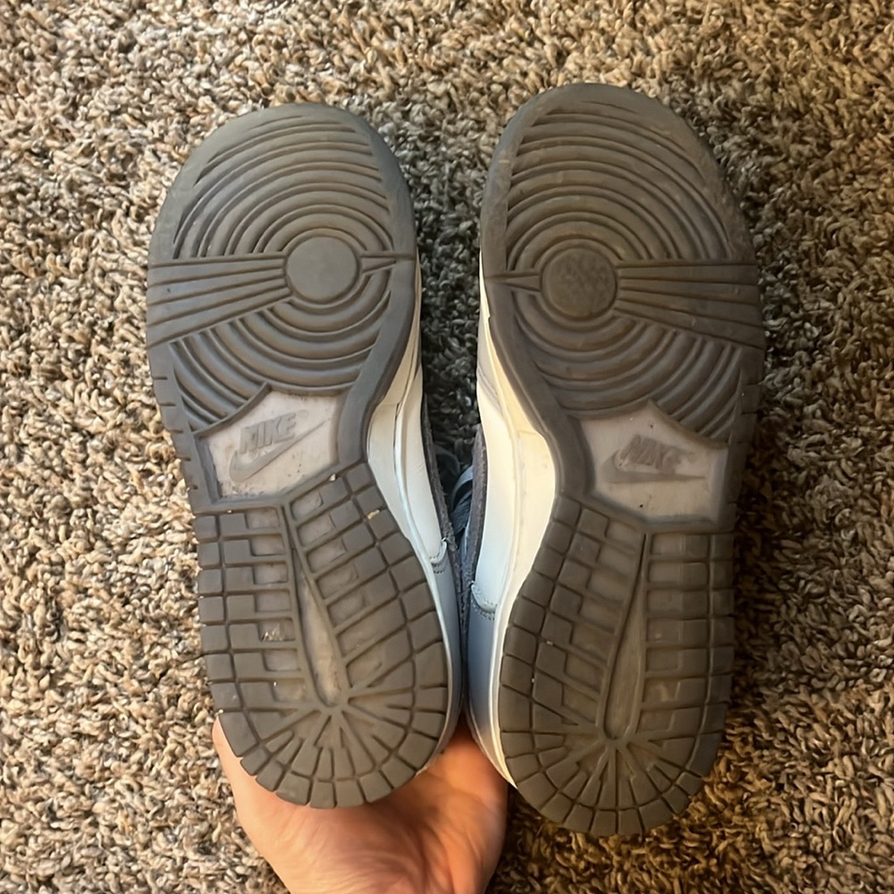 Nike Dunks - Picture 4 of 4